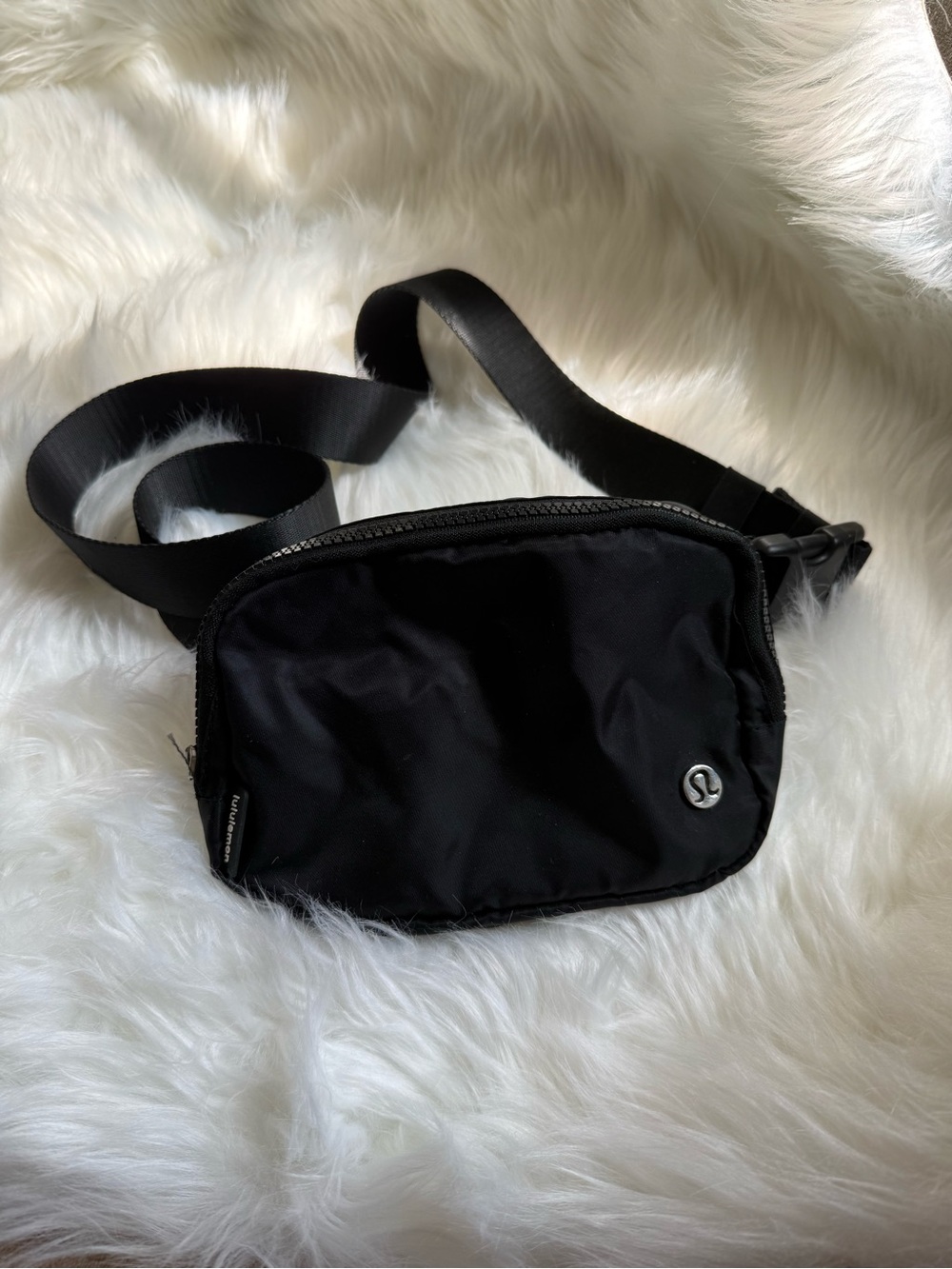 Lululemon Fanny pack